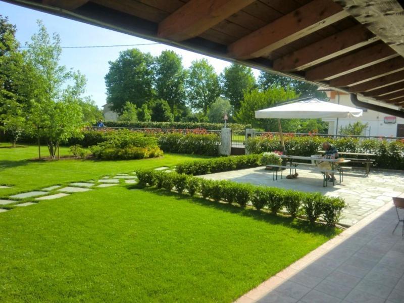 Agriturismo La Rosta แชร์วินญาโน เดล ฟริอูลี ภายนอก รูปภาพ