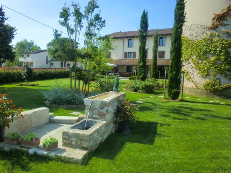 Agriturismo La Rosta แชร์วินญาโน เดล ฟริอูลี ภายนอก รูปภาพ