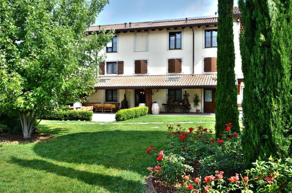 Agriturismo La Rosta แชร์วินญาโน เดล ฟริอูลี ภายนอก รูปภาพ